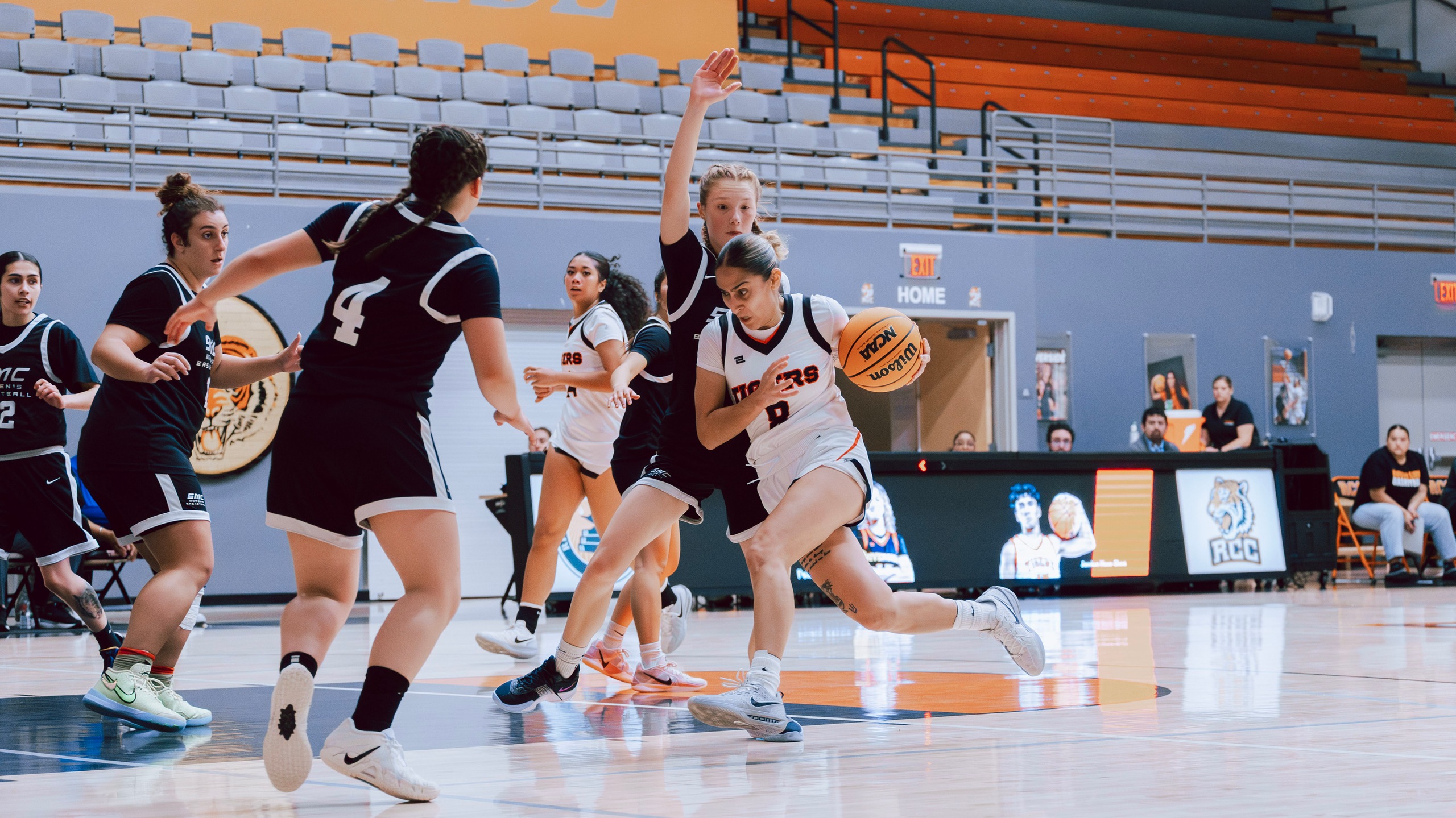 Ruelas Shines in Tiger Defeat