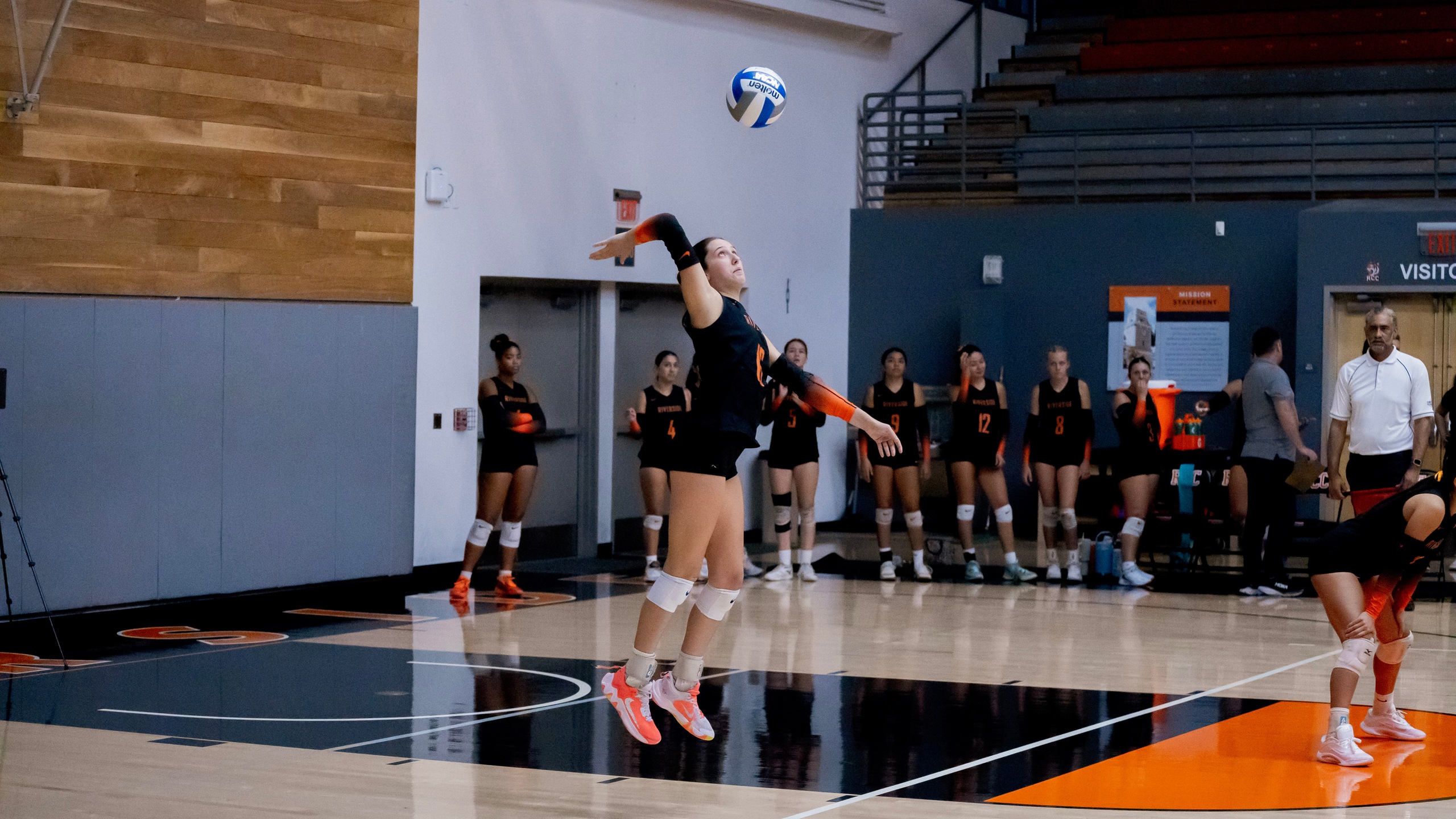Tigers Take Lasers to Five Sets